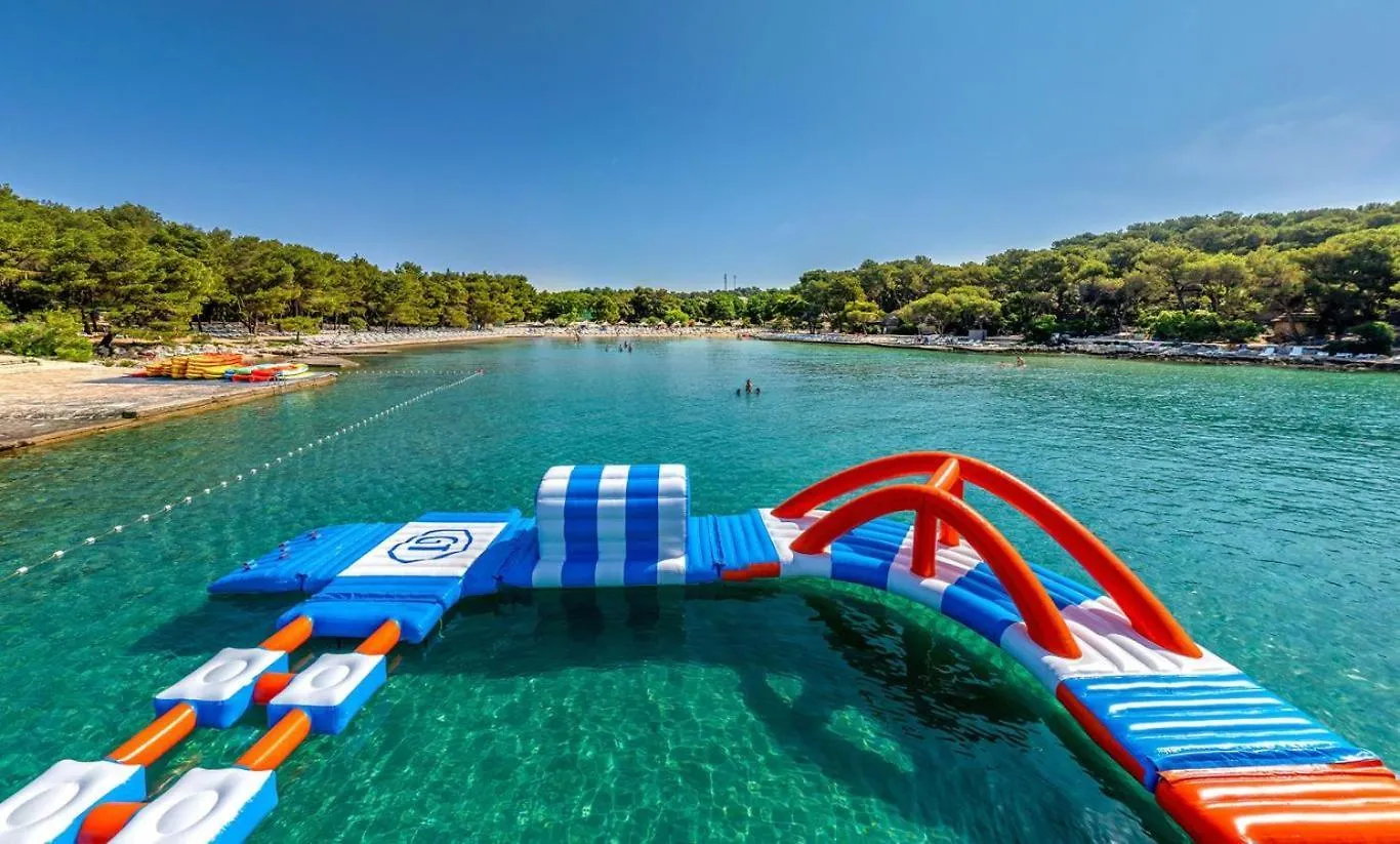 Lily C Villa Pakostane 0*,  Croatia